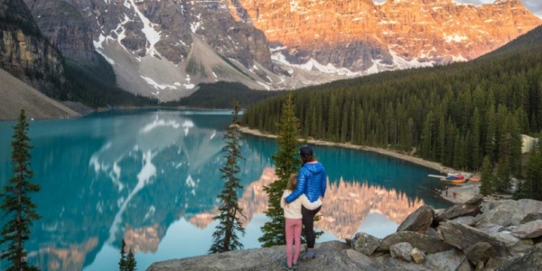 Mom and child overlooking Moraine Lake