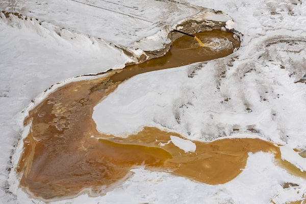One of the Kearl Oilsands toxic waste leaks. NICHOLAS VARDY | HANDOUT