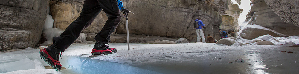 Microspikes or trail crampons are needed to safely navigate the Icewalk | Parks Canada

