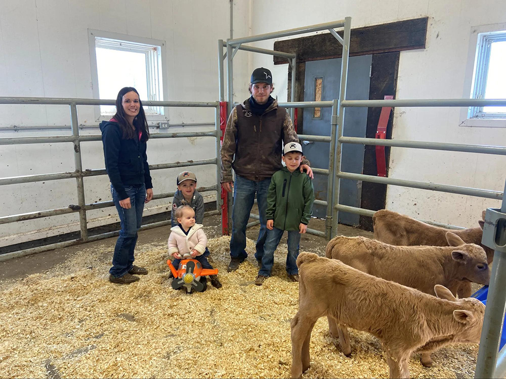 The Vandervalk family with their three triplet calves | Global News