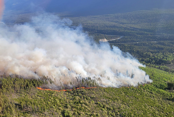 Aerial photo of the Mitchell Ridge wildfire in Kootenay Park | East Kootenay News Online Weekly