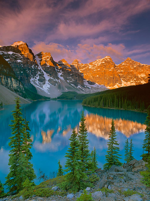 For photographers, sunrise is a coveted time to be at Moraine Lake, but the 6:30 AM shuttle arrived too late to capture first light | Darwin Wiggett | oopoomoo