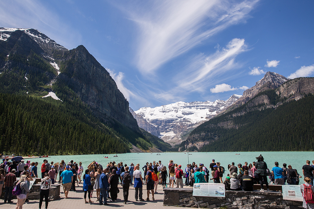 A typical summer crowd at Lake Louise | Mark Johnston | oneworldoneyear.com
