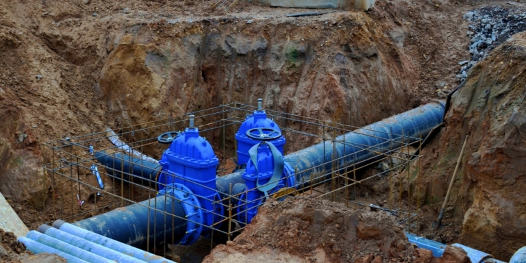 Municipal water pipe installation